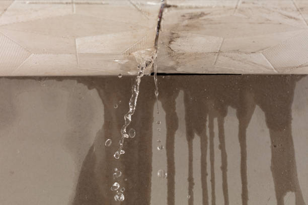 Professional Structural Drying technician working in Barrington, NJ